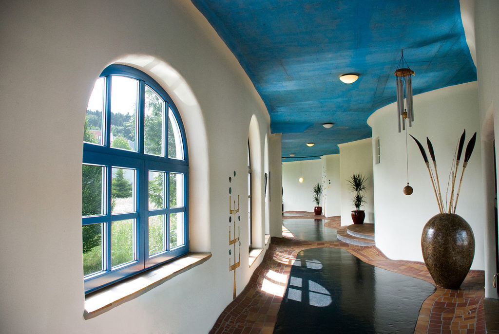 Hundertwassertherme Rogner Bad Blumau Gangaufnahme